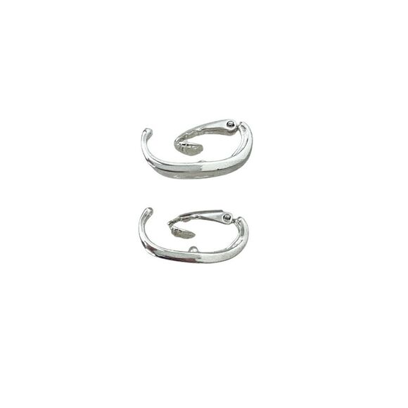 JENNY BIRD Groove Lobe Cuff Earrings in Silver Set of 2 Clip On - Picture 3 of 8